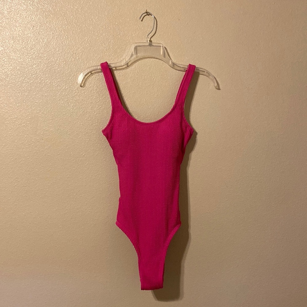 Women’s Small Hot Pink One Piece Swim Suit